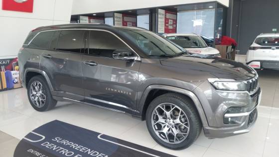 JEEP COMMANDER 1.3 T270 TURBO FLEX OVERLAND AT6 JEEP COMMANDER 1.3 T270 TURBO FLEX OVERLAND AT6